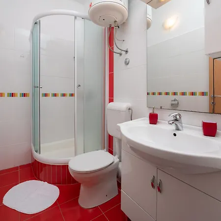 Apartment Vucica, *