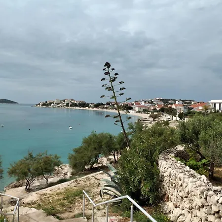 Vucica, *